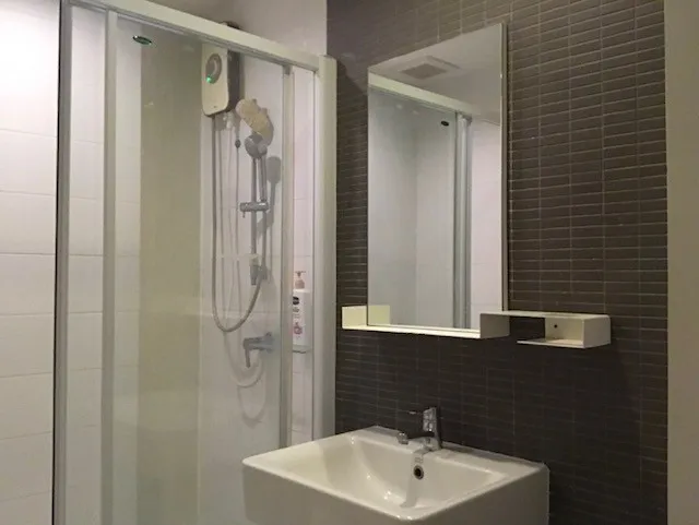 ขาย ให้เช่า คอนโด THE KEY พหลโยธิน 34 ชั้น 4 วิวสระ ห้องตกแต่งด้วยเฟอร์นิเจอร์ครบครัน จองเลย