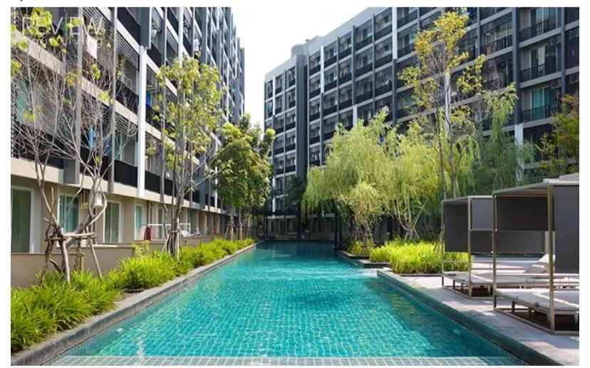 ขาย เอ สเปซ มี สุขุมวิท 77 ชั้น 5 ห้องติดวอลเปเปอร์อย่างดี ได้วิวสระน้ำ แต่งครบพร้อมอยู่ จองเลย