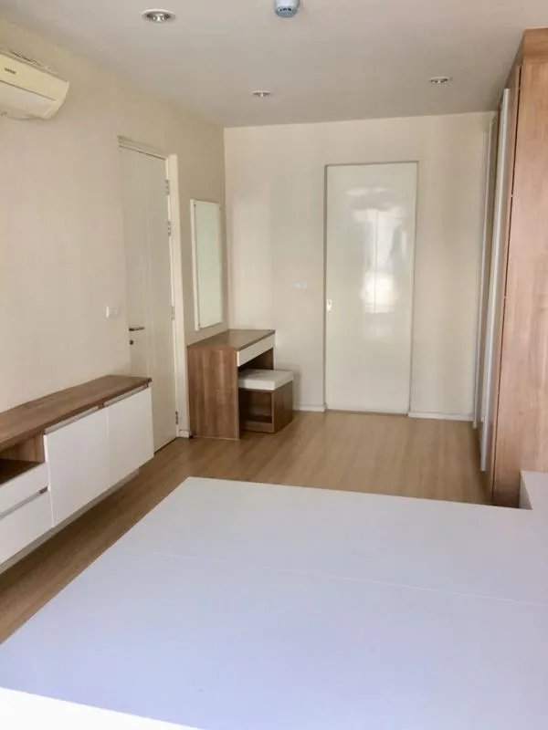 ขายด่วน Happy Condo Ladprao 101 คอนโดย่านลาดพร้าว กว้างมาก น่าอยู่ สะอาดสะอ้าน ซื้อ!! เลย!!