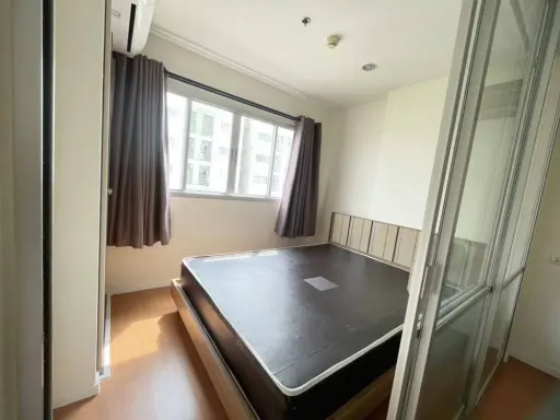 For sale, for rent, Lumpini Mega City Bangna, high floor, glass partition room, fully furnished, don't miss it. images