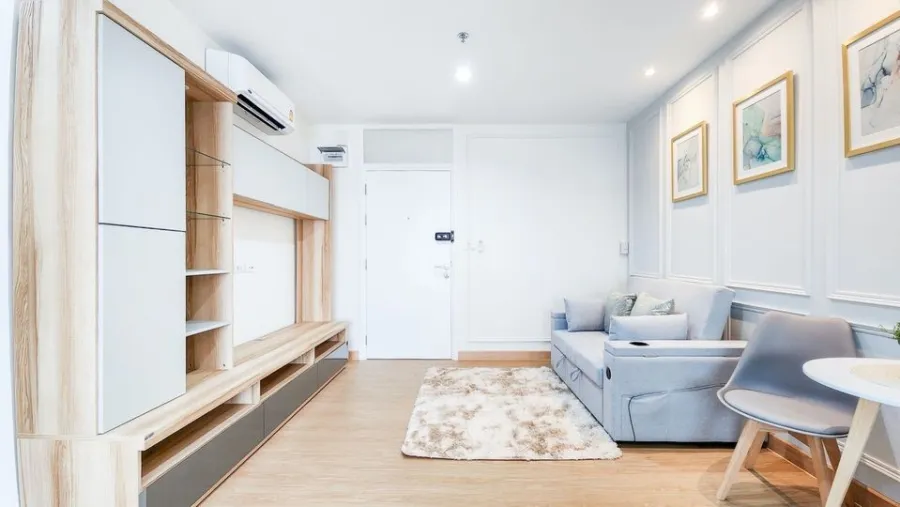 For rent, Aspire Sukhumvit 48, beautiful room, livable, decorated in minimalist style. Affordable price If interested, hurry and reserve now.
