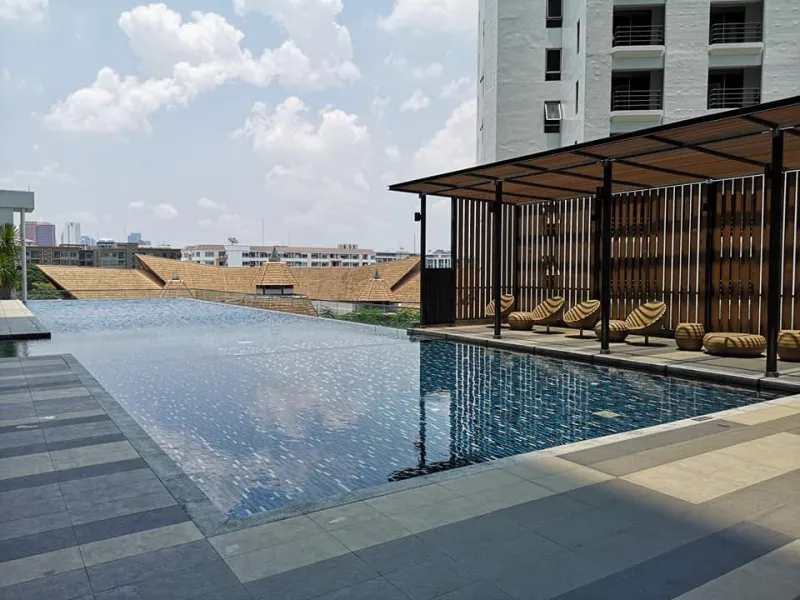 ขาย ควินน์ รัชดา 17 ตึก A ชั้น 9 วิวสระว่ายน้ำ ห้องสวย ตกแต่งครบครัน น่าอยู่ จับจองเป็นเจ้าของเลยจ้า
