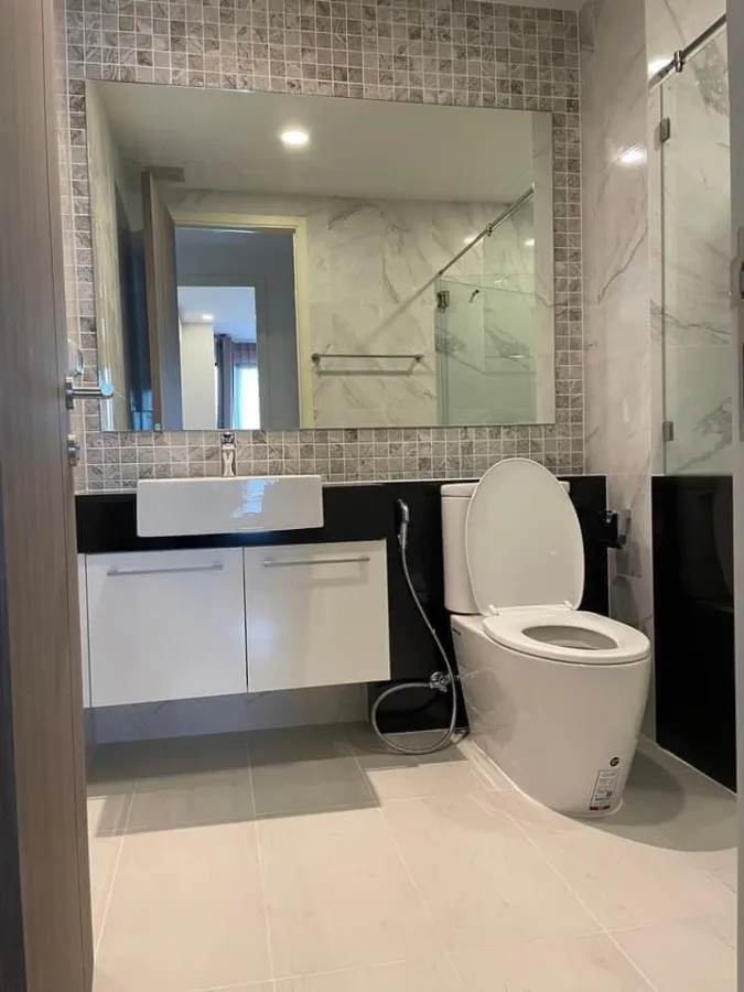 Rent Supalai Premier Charoen Nakorn, spacious room There is a lot of usable space, friendly price, say that you should not miss it.