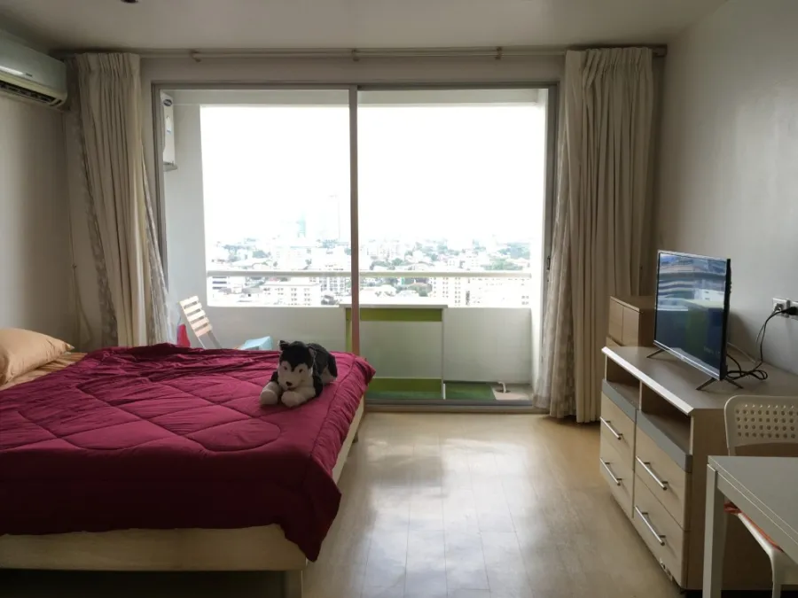 Condo for sale, rent, Ratchada Orchid, studio room, 19th floor, with built-in kitchen, great price, hurry and reserve now.
