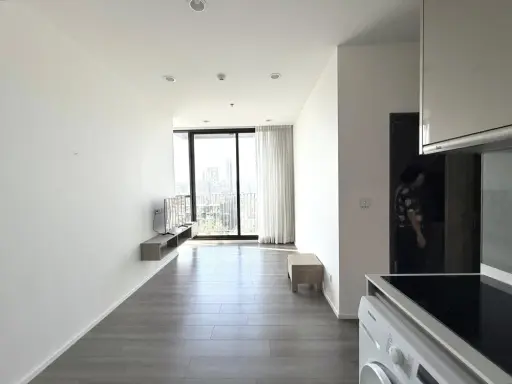 Condo for rent: Whizdom Essence Sukhumvit, corner unit, 21st floor, high floor with full amenities, ready to move in.