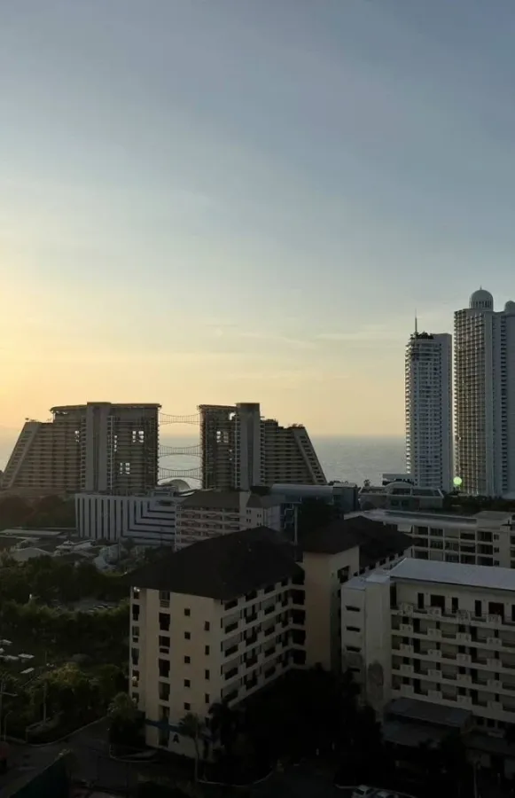 ให้เช่า Condo Lumpini Ville Naklua - Wongamat ห้องพร้อมอยู่ เฟอร์พร้อม ราคาดีหายาก จองเลย ก่อนพลาด