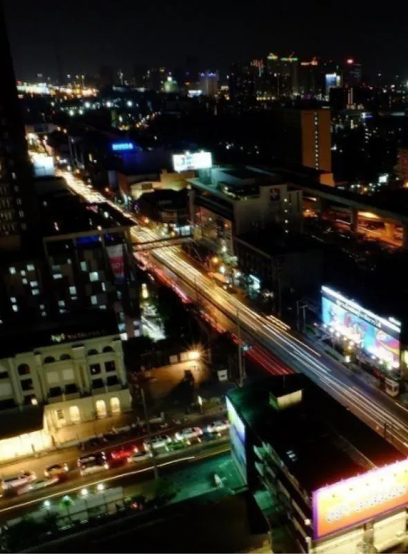 ขายด่วน เดอะ แคปิตอล เอกมัย-ทองหล่อ ห้องใหญ่สุดหรู วิวโดเด่นเน้นแสงสีห้ามพลาดเด็ดขาด ด่วนๆ