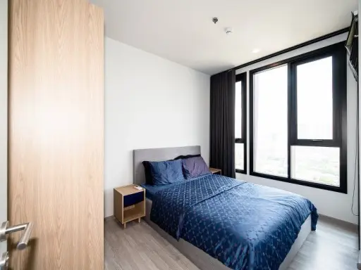 For rent: XT Ekkamai, ready to move in, 24th floor, high view, fully furnished, appliances included, just bring your bags and move in. images