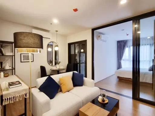 For rent: The Line Vibe, spacious room, beautifully decorated, comfortable to live in, with complete facilities. You must not miss it.