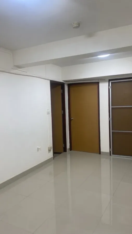 ให้เช่า Century Park Condominium ห้องเปล่า โปร่ง โล่ง ราคาดี สนใจรีบจองเลย อย่ารอช้า