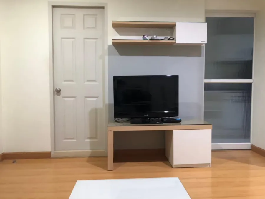 For rent!! Condo Life at Ratchada-Sutthisan, 12th floor, new room, fully furnished, definitely in this room!!