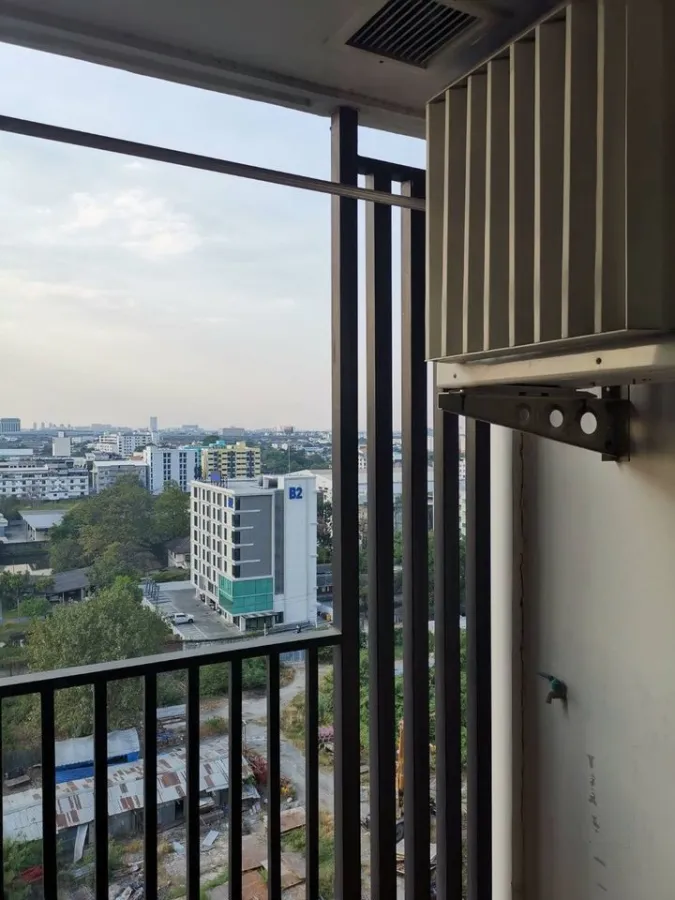 Condo for sell, Regent Home 15, Chaengwattana, beautiful room, fully furnished, waiting for you to reserve only, don't miss it.