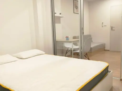 For rent, Senakit BTS Saphan Mai, 5th floor, good height, fully furnished. Reserve first, stay first.