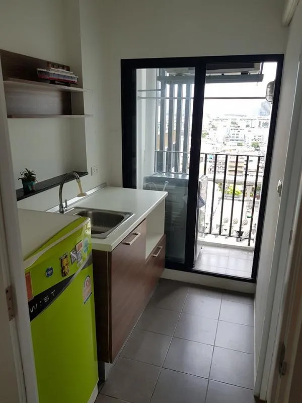 The Tree Interchange Condo 1 ห้องนอน 1 ห้องน้ำ ขนาด 23 ตรม. ห้องตกแต่งครบพร้อมอยู่ รีบเลยด่วนๆ