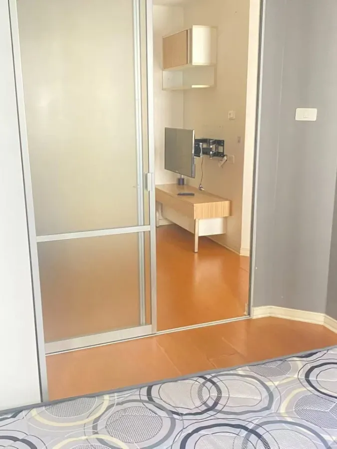 ให้เช่า Lumpini Condo Town Ramintra – Nawamin ห้องพร้อมเฟอร์ ราคาดีสบายกระเป๋า มาแต่ตัวเข้าอยู่ได้เลย!!!
