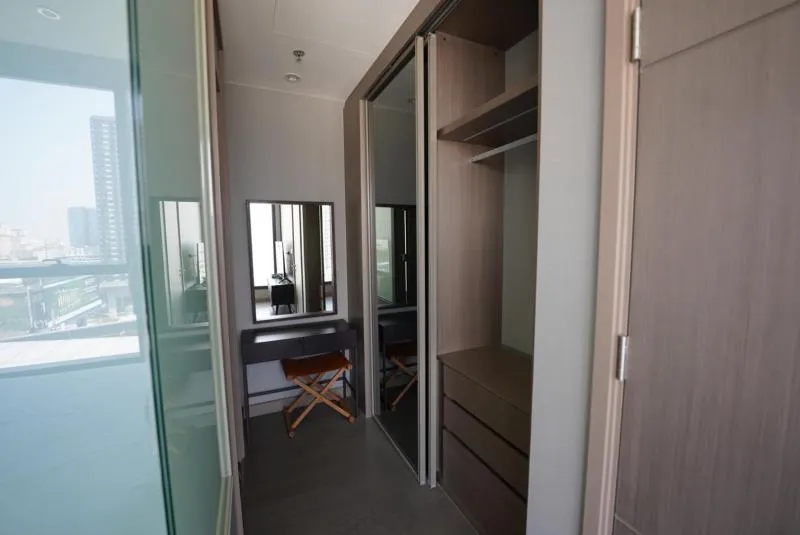 ขาย ให้เช่า The Esse Singha Complex ห้องทิศ เหนือ fully furnish พร้อมอยู่เลย จับจองก่อนใครได้แล้ววันนี้