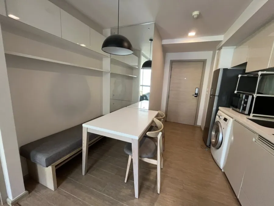 For sale or rent: Liv@49, 4th floor unit, 45 sq m. Spacious and comfortable living area. Book now!