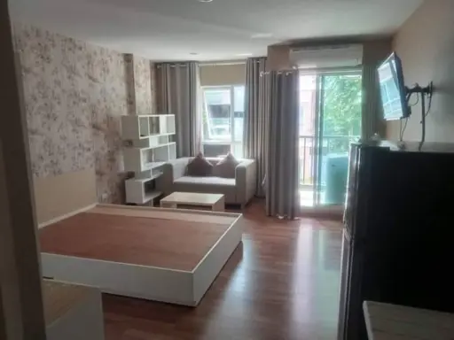 Condo for sale, Miami Bangpu, building 10, 2nd floor, free furniture, great price!! Can't miss it!!