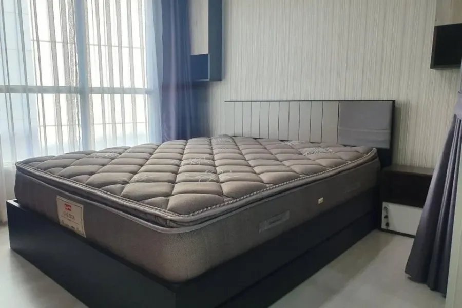 ขาย Aspire Ngamwongwan ชั้น 4 ห้องมุม พร้อมติดวอลเปเปอร์อย่างดี ตกแต่งครบ ห้ามพลาด