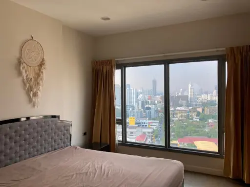 Condo for sale, The Crest Sukhumvit 34, high floor, fully furnished, near BTS, luxury room, don't wait