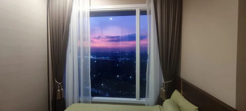 ให้เช่า The Saint Residence ชั้น 34 วิวเมืองสวยมาก ห้องกว้าง กั้นเป็นสัดส่วน ไม่จองแล้วจะเสียใจ