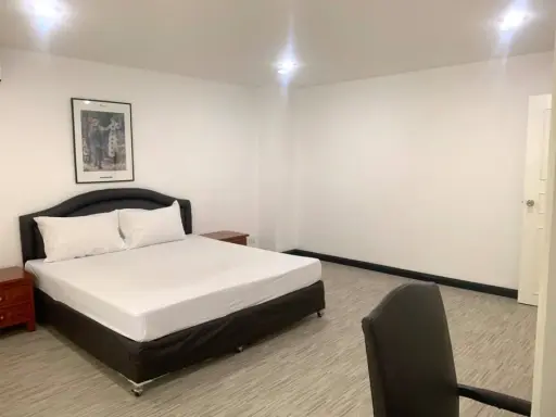 ให้เช่า!! เดอะ วอเตอร์ฟอร์ด คอนโดมิเนียม ชั้น 10 ขนาด 3 ห้องนอน เฟอร์นิเจอร์ครบ พร้อมเข้าอยู่ รีบจองเลย!! images