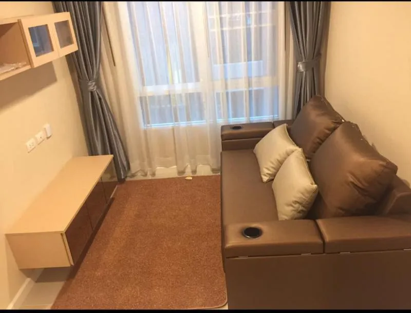 ให้เช่า JW Condo Donmuang ตึก C 1นอน ห่างสนามบินดอนเมือง 200 เมตร พร้อมชุดตกแต่ง + เครื่องไฟฟ้า ครบ