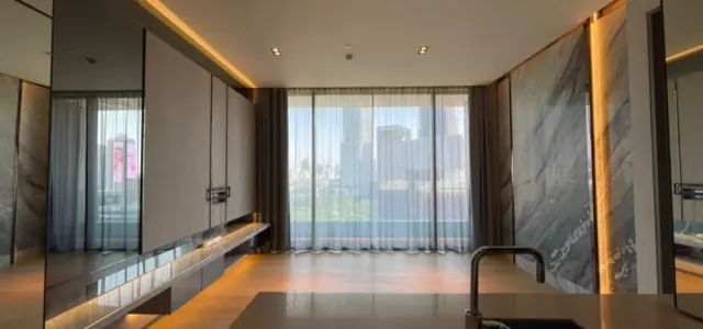 ขายด่วน ศาลาแดง วัน ชั้น 14 ห้องเปล่า ขนาดกว้างขวางมาก ได้วิวสวนลุม สนใจ รีบจองเลย images