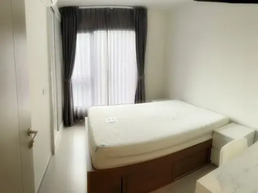 For rent!! Condo Life Asoke-Rama 9 Beautiful condo, good location, convenient transportation, hurry up and book now!!