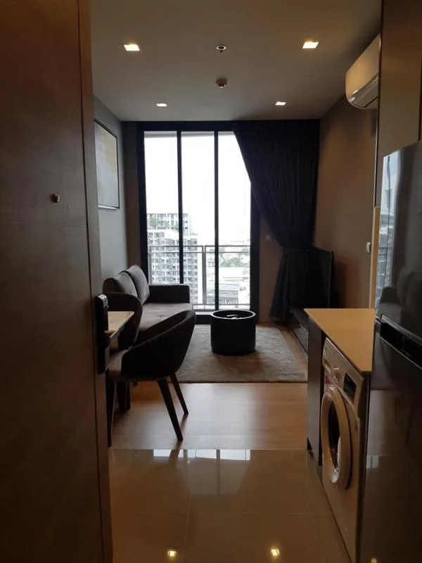 Condo for sale, The Line Phahon - Pradipat, 1 bedroom, fully furnished, ready to move in Awesome pool view at an affordable price.