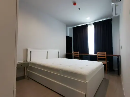 For rent Life Ladprao, spacious room, good furniture. complete electrical appliances You can carry your bag in.