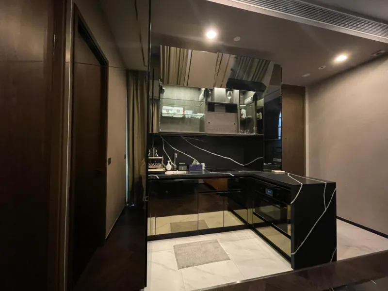 ให้เช่า THE ESSE Sukhumvit 36 ห้องกว้าง ชั้นสูง วิวดีสุดๆ ตกแต่งเรียบหรูน่าอยู่มาก ไม่จองไม่ได้แล้ว