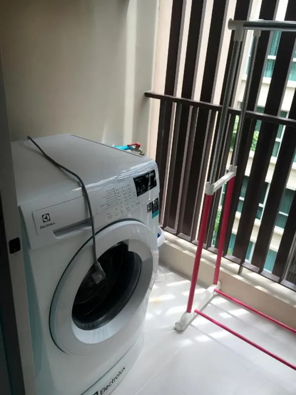 Wow!! ขาย ให้เช่า Happy Condo Ladprao 101 ห้องแต่งสวย เฟอร์และเครื่องใช้ไฟฟ้าครบ ห้องเดียวพร้อมทันที!!