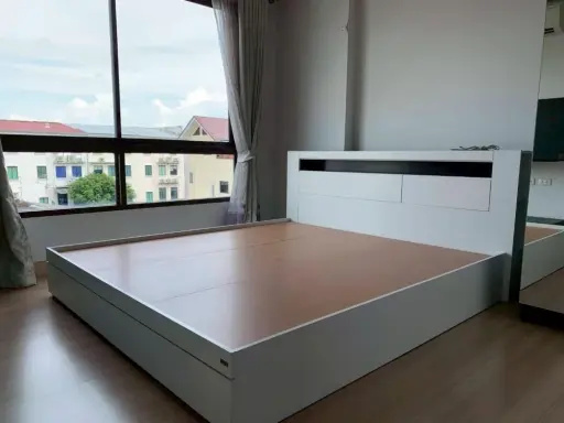 Urgent sale! The Niche Mono Bangna. Large, comfortable rooms with ample living space. Own yours today! Don't miss out! images
