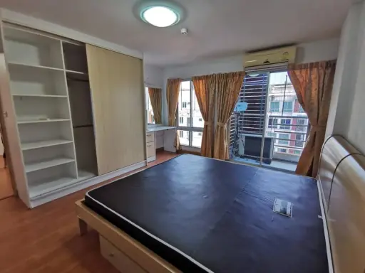 Condo for rent, Chataeu Intown Ratchada 13, nice room, spacious size, fully furnished, good price, don't miss it images