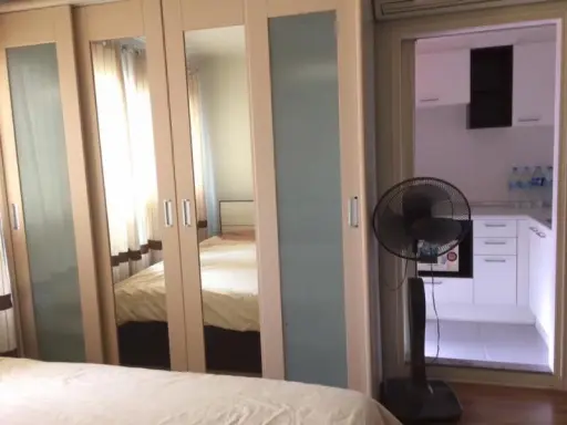 Lumpini Place Phahol-Saphan Kwai Condo for rent, studio room, fully furnished, ready to move in. Don't miss it.