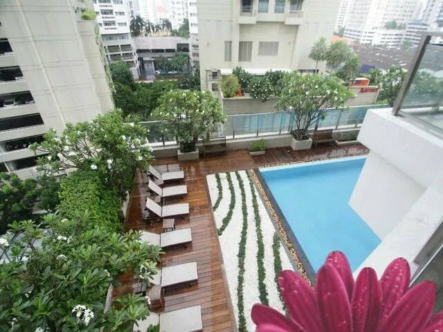 ขาย ไบร์ท สุขุมวิท 24 3 ห้องนอน 3 ห้องน้ำ ห้องมุม วิวพระอาทิตย์ตก อย่าเลื่อนผ่าน จองเลย