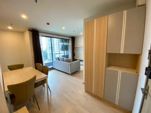 For rent: Ideo O2, Building A, 8th floor, swimming pool view, large room, 2 bedrooms, fully furnished, ready to move in
