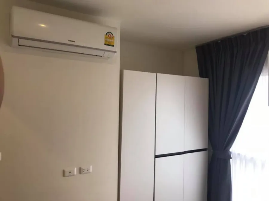 For rent Aspire Sathorn-Taksin, fully furnished, ready to move in. Don't wait.