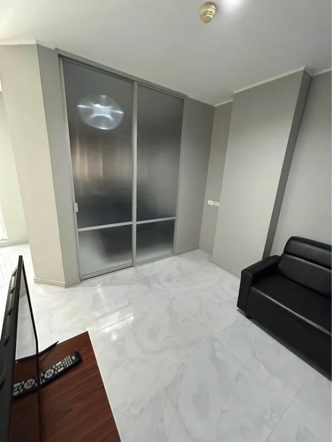 For rent: Lumpini Condo Town Ramindra-Nawamin. The room is ready to move in. All amenities are complete. Must hurry and reserve.