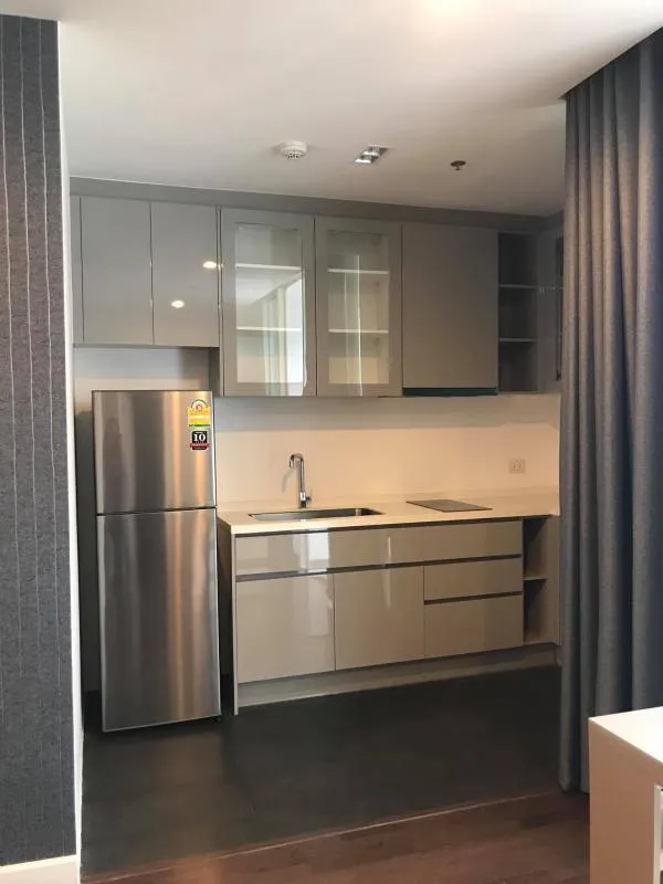 Sell / Rent A Space ID Asoke Ratchada, 2 bedrooms, 2 bathrooms, large room, support for all usage, beautiful view, do not miss