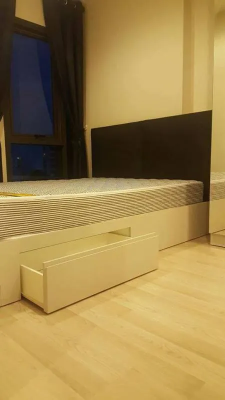 Sell ​​Centric Ratchada - Huai Khwang, nice room, near MRT Huai Khwang, very convenient, do not miss it.