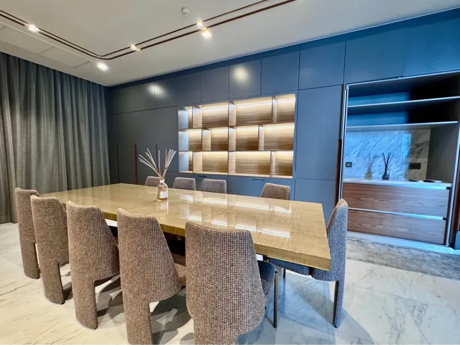 For rent: The Monument - Thonglor, spacious room, comfortable living, elegantly decorated, high floor, fully furnished, hurry and reserve now before i