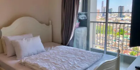 ให้เช่าคอนโด Motif Condo วงเวียนใหญ่ วิวสวยมากยิ่งตอนกลางคืนวิวเริศ หันไปในทางที่สงบ ไม่มีตึกใดบัง