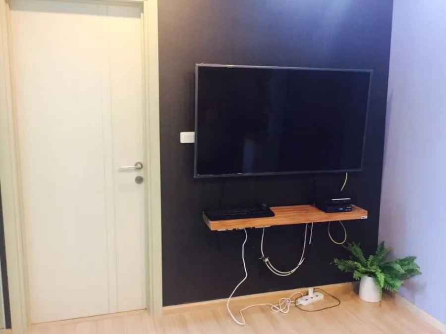 Condo for rent, The Base Rama 9, 1 bedroom, 1 bathroom, pool view, tone control room, first come first served, book now.