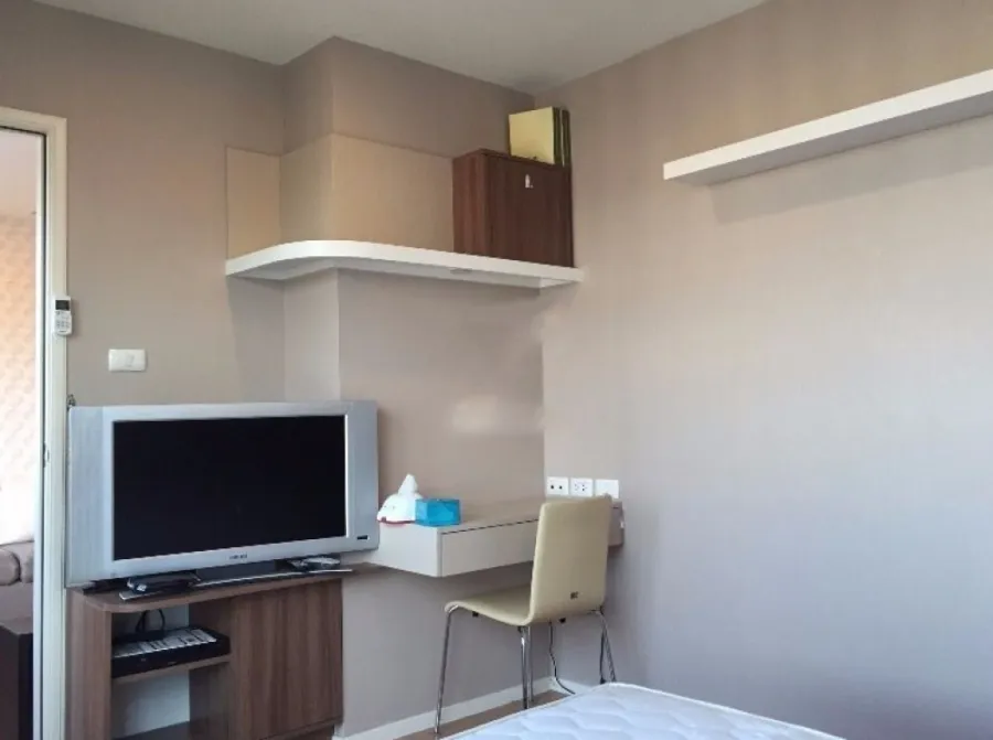 For rent, Lumpini Ville Ramkhamhaeng 60/2, beautiful room, furniture is ready, don't wait.