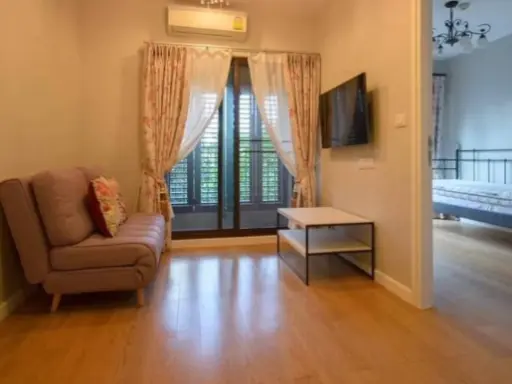 Condo for sale, Condolette Dwell Sukhumvit 26, 4th floor, separate rooms. Simple style decoration You can't miss it.