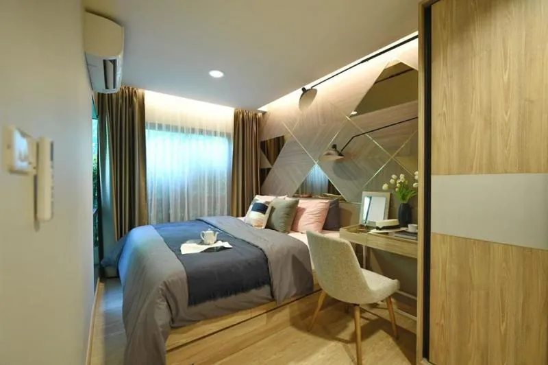 Condo sales down, The Excel Hideaway, Sukhumvit 50, size 30 sq.m., high floor, beautiful view first come first served.