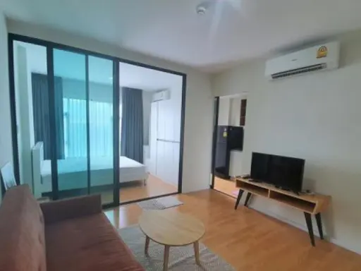 รีบเลย ห้องสวยชั้นสูง เฟอร์+เครื่องใช้ไฟฟ้าครบ ให้เช่า ดีมูระ รัชโยธิน