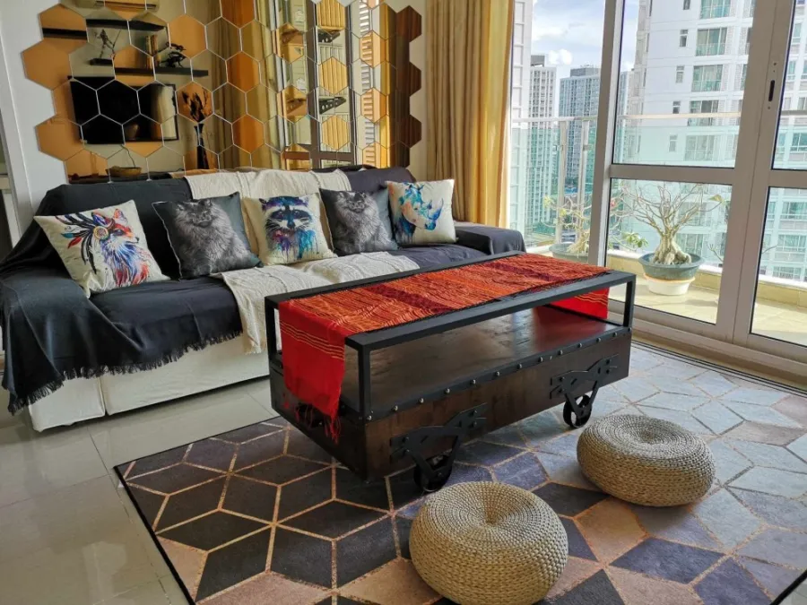 For rent T.C. Green, decorated room, ready to move in. Fully furnished Good electrical appliances. Hurry and reserve now.